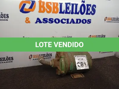 LOTE 261 - 01 BOMBA D´ÁGUA MARCA WEG. (NO ESTADO) ATENÇÃO! FAZER A VISITAÇÃO ANTES DE ARREMATAR, NÃO SABEMOS SE FUNCIONA. LEILÃO NÃO TEM GARANTIA E NEM DEVOLUÇÃO, SUJEITO A POSSÍVEIS AVARIAS VISÍVEIS/OCULTAS E/OU AUSÊNCIA DE COMPONENTES.