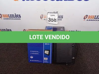 LOTE 358 - 05 REFLETORES LED AMBIENTE EXTERNO100W. (NO ESTADO) ATENÇÃO! FAZER A VISITAÇÃO ANTES DE ARREMATAR, NÃO SABEMOS SE FUNCIONA. LEILÃO NÃO TEM GARANTIA E NEM DEVOLUÇÃO, SUJEITO A POSSÍVEIS AVARIAS VISÍVEIS/OCULTAS E/OU AUSÊNCIA DE COMPONENTES.
