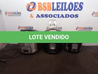 LOTE 378 - 03 PANELAS ELÉTRICAS MARCAS E MODELOS DIVERSOS. (NO ESTADO) ATENÇÃO! FAZER A VISITAÇÃO ANTES DE ARREMATAR, NÃO SABEMOS SE FUNCIONA. LEILÃO NÃO TEM GARANTIA E NEM DEVOLUÇÃO, SUJEITO A POSSÍVEIS AVARIAS VISÍVEIS/OCULTAS E/OU AUSÊNCIA DE COMPONENTES.