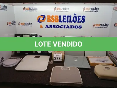 LOTE 277 - 01 LOTE C/ DIVERSAS BALANÇAS MARCAS E MODELOS DIVERSOS. (NO ESTADO) ATENÇÃO! FAZER A VISITAÇÃO ANTES DE ARREMATAR, NÃO SABEMOS SE FUNCIONA. LEILÃO NÃO TEM GARANTIA E NEM DEVOLUÇÃO, SUJEITO A POSSÍVEIS AVARIAS VISÍVEIS/OCULTAS E/OU AUSÊNCIA DE COMPONENTES.