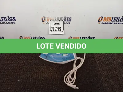 LOTE 326 - 01 FERRO A VAPOR P/ PASSAR ROUPAS ELECTROLUX COR BRANCA C/AZUL (NOVO). (NO ESTADO) ATENÇÃO! FAZER A VISITAÇÃO ANTES DE ARREMATAR, NÃO SABEMOS SE FUNCIONA. LEILÃO NÃO TEM GARANTIA E NEM DEVOLUÇÃO, SUJEITO A POSSÍVEIS AVARIAS VISÍVEIS/OCULTAS E/OU AUSÊNCIA DE COMPONENTES.