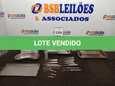 LOTE 288 - 01 LOTE COM MATERIAIS ODONTOLÓGICOS DIVERSOS. (NO ESTADO) ATENÇÃO! FAZER A VISITAÇÃO ANTES DE ARREMATAR, NÃO SABEMOS SE FUNCIONA. LEILÃO NÃO TEM GARANTIA E NEM DEVOLUÇÃO, SUJEITO A POSSÍVEIS AVARIAS VISÍVEIS/OCULTAS E/OU AUSÊNCIA DE COMPONENTES.