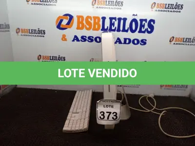 LOTE 373 - 01 ALL IN ONE IMAC C/TECLADO. (NO ESTADO) ATENÇÃO! FAZER A VISITAÇÃO ANTES DE ARREMATAR, NÃO SABEMOS SE FUNCIONA. LEILÃO NÃO TEM GARANTIA E NEM DEVOLUÇÃO, SUJEITO A POSSÍVEIS AVARIAS VISÍVEIS/OCULTAS E/OU AUSÊNCIA DE COMPONENTES.