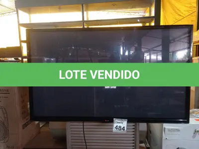 LOTE 484 - 01 TV MARCA LG 50”. (NO ESTADO) ATENÇÃO! FAZER A VISITAÇÃO ANTES DE ARREMATAR, NÃO SABEMOS SE FUNCIONA. LEILÃO NÃO TEM GARANTIA E NEM DEVOLUÇÃO, SUJEITO A POSSÍVEIS AVARIAS VISÍVEIS/OCULTAS E/OU AUSÊNCIA DE COMPONENTES.