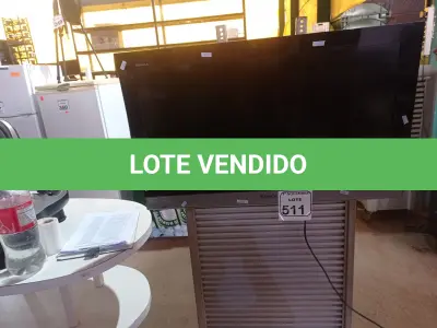LOTE 511 - 01 TV MARCA SONY 32”. (NO ESTADO) ATENÇÃO! FAZER A VISITAÇÃO ANTES DE ARREMATAR, NÃO SABEMOS SE FUNCIONA. LEILÃO NÃO TEM GARANTIA E NEM DEVOLUÇÃO, SUJEITO A POSSÍVEIS AVARIAS VISÍVEIS/OCULTAS E/OU AUSÊNCIA DE COMPONENTES.