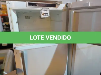 LOTE 422 - 01 GELADEIRA MARCA BOSCH 220V P/RETIRADA DE PEÇAS. (NO ESTADO) ATENÇÃO! FAZER A VISITAÇÃO ANTES DE ARREMATAR, NÃO SABEMOS SE FUNCIONA. LEILÃO NÃO TEM GARANTIA E NEM DEVOLUÇÃO, SUJEITO A POSSÍVEIS AVARIAS VISÍVEIS/OCULTAS E/OU AUSÊNCIA DE COMPONENTES.