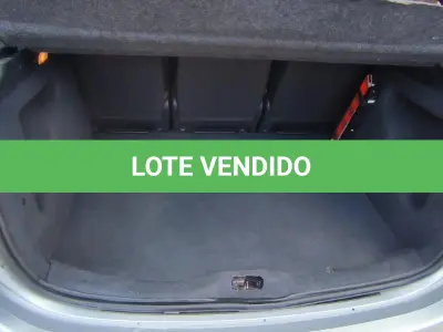 LOTE 011 - 01 CITROEN XSARA PICASSO II16GLXF ALCOOL/GASOLINA, NA COR PRATA, ANO 2010/2011.TODOS OS DOCUMENTOS DE 2024 PAGOS. (NO ESTADO)