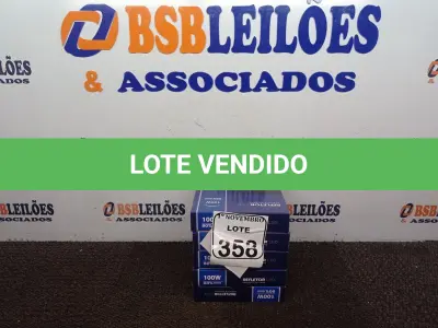 LOTE 358 - 05 REFLETORES LED AMBIENTE EXTERNO100W. (NO ESTADO) ATENÇÃO! FAZER A VISITAÇÃO ANTES DE ARREMATAR, NÃO SABEMOS SE FUNCIONA. LEILÃO NÃO TEM GARANTIA E NEM DEVOLUÇÃO, SUJEITO A POSSÍVEIS AVARIAS VISÍVEIS/OCULTAS E/OU AUSÊNCIA DE COMPONENTES.