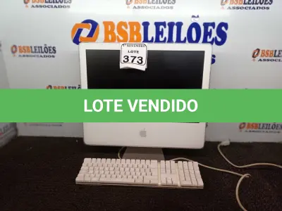 LOTE 373 - 01 ALL IN ONE IMAC C/TECLADO. (NO ESTADO) ATENÇÃO! FAZER A VISITAÇÃO ANTES DE ARREMATAR, NÃO SABEMOS SE FUNCIONA. LEILÃO NÃO TEM GARANTIA E NEM DEVOLUÇÃO, SUJEITO A POSSÍVEIS AVARIAS VISÍVEIS/OCULTAS E/OU AUSÊNCIA DE COMPONENTES.