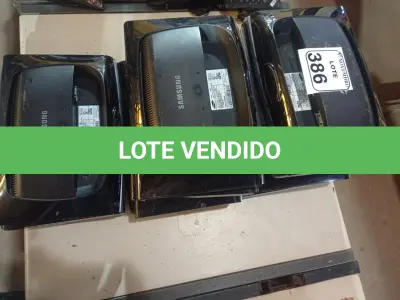 LOTE 386 - 10 MONITORES MARCAS E MODELOS DIVERSOS PARA RETIRADA DE PEÇAS. (NO ESTADO) ATENÇÃO! FAZER A VISITAÇÃO ANTES DE ARREMATAR, NÃO SABEMOS SE FUNCIONA. LEILÃO NÃO TEM GARANTIA E NEM DEVOLUÇÃO, SUJEITO A POSSÍVEIS AVARIAS VISÍVEIS/OCULTAS E/OU AUSÊNCIA DE COMPONENTES.