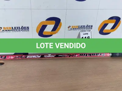 LOTE 116 - 01 TACO DE ROCKER PARA DECORAÇÃO. (NO ESTADO) ATENÇÃO! FAZER A VISITAÇÃO ANTES DE ARREMATAR, NÃO SABEMOS SE FUNCIONA. LEILÃO NÃO TEM GARANTIA E NEM DEVOLUÇÃO, SUJEITO A POSSÍVEIS AVARIAS VISÍVEIS/OCULTAS E/OU AUSÊNCIA DE COMPONENTES.