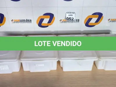LOTE 052 - 04 CAIXAS ORGANIZADORAS EM PLÁSTICO. (NO ESTADO) ATENÇÃO! FAZER A VISITAÇÃO ANTES DE ARREMATAR, NÃO SABEMOS SE FUNCIONA. LEILÃO NÃO TEM GARANTIA E NEM DEVOLUÇÃO, SUJEITO A POSSÍVEIS AVARIAS VISÍVEIS/OCULTAS E/OU AUSÊNCIA DE COMPONENTES.