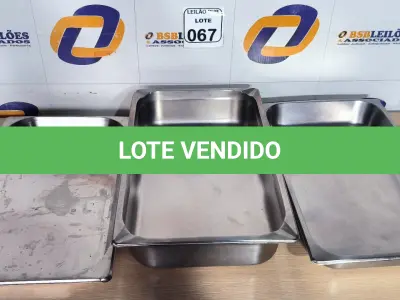 LOTE 067 - 03 CUBAS EM INOX PARA ALIMENTOS. (NO ESTADO) ATENÇÃO! FAZER A VISITAÇÃO ANTES DE ARREMATAR, NÃO SABEMOS SE FUNCIONA. LEILÃO NÃO TEM GARANTIA E NEM DEVOLUÇÃO, SUJEITO A POSSÍVEIS AVARIAS VISÍVEIS/OCULTAS E/OU AUSÊNCIA DE COMPONENTES.