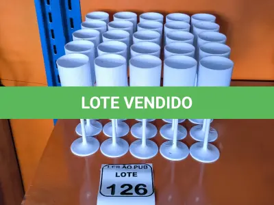 LOTE 126 - 30 TACAS EM PLÁSTICO PARA CHAMPANHEIRA COR BRANCA. (NO ESTADO) ATENÇÃO! FAZER A VISITAÇÃO ANTES DE ARREMATAR, NÃO SABEMOS SE FUNCIONA. LEILÃO NÃO TEM GARANTIA E NEM DEVOLUÇÃO, SUJEITO A POSSÍVEIS AVARIAS VISÍVEIS/OCULTAS E/OU AUSÊNCIA DE COMPONENTES.