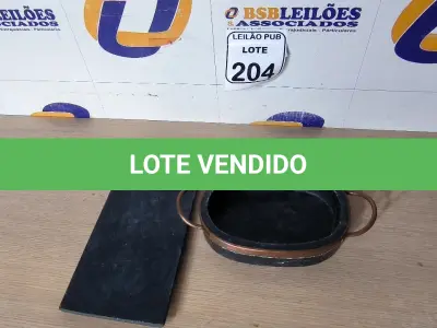 LOTE 204 - 01 TÁBUA DE PEDRA E 01 TRAVESSA DE PEDRA. (NO ESTADO) ATENÇÃO! FAZER A VISITAÇÃO ANTES DE ARREMATAR, NÃO SABEMOS SE FUNCIONA. LEILÃO NÃO TEM GARANTIA E NEM DEVOLUÇÃO, SUJEITO A POSSÍVEIS AVARIAS VISÍVEIS/OCULTAS E/OU AUSÊNCIA DE COMPONENTES.