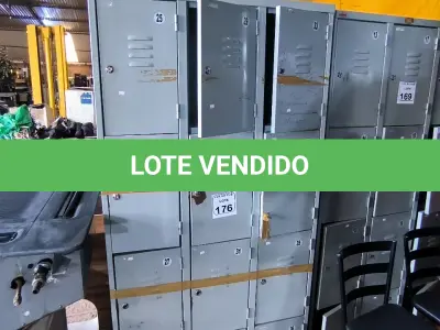LOTE 176 - 01 ARMÁRIO ROUPEIRO 12 PORTAS. (NO ESTADO) ATENÇÃO! FAZER A VISITAÇÃO ANTES DE ARREMATAR, NÃO SABEMOS SE FUNCIONA. LEILÃO NÃO TEM GARANTIA E NEM DEVOLUÇÃO, SUJEITO A POSSÍVEIS AVARIAS VISÍVEIS/OCULTAS E/OU AUSÊNCIA DE COMPONENTES.