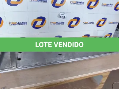 LOTE 183 - 01 PRATELEIRA DE PAREDE EM INOX MEDINDO 0,35CM X 1,50CM. (NO ESTADO) ATENÇÃO! FAZER A VISITAÇÃO ANTES DE ARREMATAR, NÃO SABEMOS SE FUNCIONA. LEILÃO NÃO TEM GARANTIA E NEM DEVOLUÇÃO, SUJEITO A POSSÍVEIS AVARIAS VISÍVEIS/OCULTAS E/OU AUSÊNCIA DE COMPONENTES.