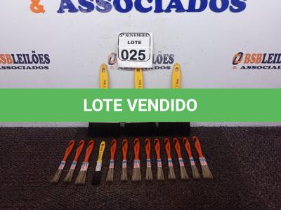LOTE 025 - 01 LOTE C/ APROXIMADAMENTE 16 PINCÉIS MARCAS E MODELOS DIVERSOS(NOVO). (NO ESTADO) ATENÇÃO! FAZER A VISITAÇÃO ANTES DE ARREMATAR, NÃO SABEMOS SE FUNCIONA. LEILÃO NÃO TEM GARANTIA E NEM DEVOLUÇÃO, SUJEITO A POSSÍVEIS AVARIAS VISÍVEIS/OCULTAS E/OU AUSÊNCIA DE COMPONENTES.