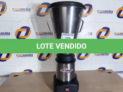 LOTE 042 - 01 LIQUIDIFICADOR INDUSTRIAL SKYMSEN 220VOLTS. (NO ESTADO) ATENÇÃO! FAZER A VISITAÇÃO ANTES DE ARREMATAR, NÃO SABEMOS SE FUNCIONA. LEILÃO NÃO TEM GARANTIA E NEM DEVOLUÇÃO, SUJEITO A POSSÍVEIS AVARIAS VISÍVEIS/OCULTAS E/OU AUSÊNCIA DE COMPONENTES.