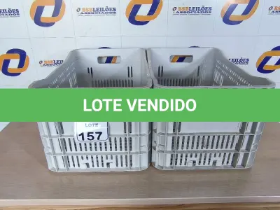 LOTE 157 - 02 CAIXAS PARA TRANSPORTE. (NO ESTADO) ATENÇÃO! FAZER A VISITAÇÃO ANTES DE ARREMATAR, NÃO SABEMOS SE FUNCIONA. LEILÃO NÃO TEM GARANTIA E NEM DEVOLUÇÃO, SUJEITO A POSSÍVEIS AVARIAS VISÍVEIS/OCULTAS E/OU AUSÊNCIA DE COMPONENTES.