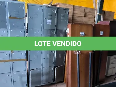 LOTE 169 - 01 ARMÁRIO ROUPEIRO 12 PORTAS. (NO ESTADO) ATENÇÃO! FAZER A VISITAÇÃO ANTES DE ARREMATAR, NÃO SABEMOS SE FUNCIONA. LEILÃO NÃO TEM GARANTIA E NEM DEVOLUÇÃO, SUJEITO A POSSÍVEIS AVARIAS VISÍVEIS/OCULTAS E/OU AUSÊNCIA DE COMPONENTES.
