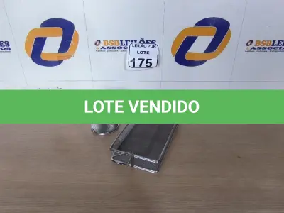 LOTE 175 - 02 CESTAS PARA ALIMENTOS. (NO ESTADO) ATENÇÃO! FAZER A VISITAÇÃO ANTES DE ARREMATAR, NÃO SABEMOS SE FUNCIONA. LEILÃO NÃO TEM GARANTIA E NEM DEVOLUÇÃO, SUJEITO A POSSÍVEIS AVARIAS VISÍVEIS/OCULTAS E/OU AUSÊNCIA DE COMPONENTES.
