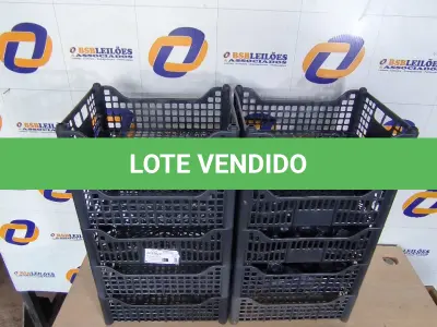 LOTE 166 - 10 CESTOS ORGANIZADORES EM PLÁSTICO NA COR PRETA. (NO ESTADO) ATENÇÃO! FAZER A VISITAÇÃO ANTES DE ARREMATAR, NÃO SABEMOS SE FUNCIONA. LEILÃO NÃO TEM GARANTIA E NEM DEVOLUÇÃO, SUJEITO A POSSÍVEIS AVARIAS VISÍVEIS/OCULTAS E/OU AUSÊNCIA DE COMPONENTES.
