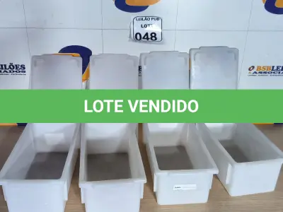 LOTE 048 - 04 CAIXAS ORGANIZADORAS PEQUENAS EM PLÁSTICO. (NO ESTADO) ATENÇÃO! FAZER A VISITAÇÃO ANTES DE ARREMATAR, NÃO SABEMOS SE FUNCIONA. LEILÃO NÃO TEM GARANTIA E NEM DEVOLUÇÃO, SUJEITO A POSSÍVEIS AVARIAS VISÍVEIS/OCULTAS E/OU AUSÊNCIA DE COMPONENTES.