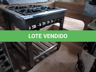 LOTE 019 - 01 FOGÃO EM INOX 04 BOCAS CHAMA DUPLA. (NO ESTADO) ATENÇÃO! FAZER A VISITAÇÃO ANTES DE ARREMATAR, NÃO SABEMOS SE FUNCIONA. LEILÃO NÃO TEM GARANTIA E NEM DEVOLUÇÃO, SUJEITO A POSSÍVEIS AVARIAS VISÍVEIS/OCULTAS E/OU AUSÊNCIA DE COMPONENTES.