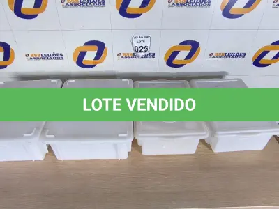 LOTE 026 - 04 CAIXAS ORGANIZADORAS EM PLÁSTICO. (NO ESTADO) ATENÇÃO! FAZER A VISITAÇÃO ANTES DE ARREMATAR, NÃO SABEMOS SE FUNCIONA. LEILÃO NÃO TEM GARANTIA E NEM DEVOLUÇÃO, SUJEITO A POSSÍVEIS AVARIAS VISÍVEIS/OCULTAS E/OU AUSÊNCIA DE COMPONENTES.