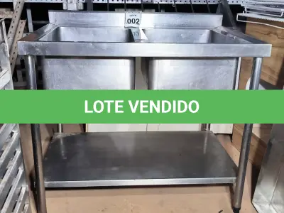 LOTE 002 - 01 PIA EM INOX 02 CUBAS FUNDAS MEDINDO 1,00CM X 0,70CM DE ALTURA 0,85 CM. (NO ESTADO) ATENÇÃO! FAZER A VISITAÇÃO ANTES DE ARREMATAR, NÃO SABEMOS SE FUNCIONA. LEILÃO NÃO TEM GARANTIA E NEM DEVOLUÇÃO, SUJEITO A POSSÍVEIS AVARIAS VISÍVEIS/OCULTAS E/OU AUSÊNCIA DE COMPONENTES.