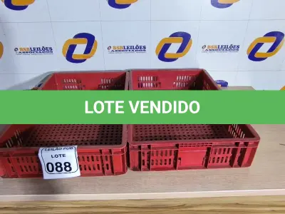 LOTE 088 - 02 CAIXAS ORGANIZADORAS EM PLÁSTICO NA COR VERMELHA. (NO ESTADO) ATENÇÃO! FAZER A VISITAÇÃO ANTES DE ARREMATAR, NÃO SABEMOS SE FUNCIONA. LEILÃO NÃO TEM GARANTIA E NEM DEVOLUÇÃO, SUJEITO A POSSÍVEIS AVARIAS VISÍVEIS/OCULTAS E/OU AUSÊNCIA DE COMPONENTES.