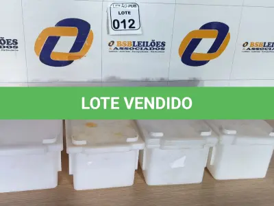 LOTE 012 - 04 CAIXAS ORGANIZADORAS PEQUENAS EM PLÁSTICO. (NO ESTADO) ATENÇÃO! FAZER A VISITAÇÃO ANTES DE ARREMATAR, NÃO SABEMOS SE FUNCIONA. LEILÃO NÃO TEM GARANTIA E NEM DEVOLUÇÃO, SUJEITO A POSSÍVEIS AVARIAS VISÍVEIS/OCULTAS E/OU AUSÊNCIA DE COMPONENTES.