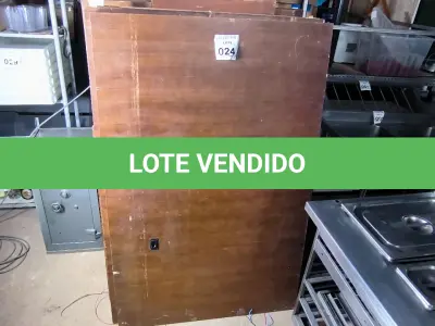 LOTE 024 - 01 LOTE C/DIVERSOS PAINÉIS EM MADEIRA. (NO ESTADO) ATENÇÃO! FAZER A VISITAÇÃO ANTES DE ARREMATAR, NÃO SABEMOS SE FUNCIONA. LEILÃO NÃO TEM GARANTIA E NEM DEVOLUÇÃO, SUJEITO A POSSÍVEIS AVARIAS VISÍVEIS/OCULTAS E/OU AUSÊNCIA DE COMPONENTES.