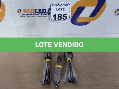 LOTE 185 - 10 GARFOS, 10 COLHERES E 10 FACAS DE MESA. (NO ESTADO) ATENÇÃO! FAZER A VISITAÇÃO ANTES DE ARREMATAR, NÃO SABEMOS SE FUNCIONA. LEILÃO NÃO TEM GARANTIA E NEM DEVOLUÇÃO, SUJEITO A POSSÍVEIS AVARIAS VISÍVEIS/OCULTAS E/OU AUSÊNCIA DE COMPONENTES.