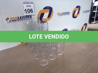 LOTE 106 - 26 COPOS AMERICANOS E 06 CANECAS P/ CHOPP DE VIDRO. (NO ESTADO) ATENÇÃO! FAZER A VISITAÇÃO ANTES DE ARREMATAR, NÃO SABEMOS SE FUNCIONA. LEILÃO NÃO TEM GARANTIA E NEM DEVOLUÇÃO, SUJEITO A POSSÍVEIS AVARIAS VISÍVEIS/OCULTAS E/OU AUSÊNCIA DE COMPONENTES.