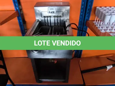 LOTE 128 - 01 FRITADEIRA ELÉTRICA ÁGUA E ÓLEO COM CESTOS. (NO ESTADO) ATENÇÃO! FAZER A VISITAÇÃO ANTES DE ARREMATAR, NÃO SABEMOS SE FUNCIONA. LEILÃO NÃO TEM GARANTIA E NEM DEVOLUÇÃO, SUJEITO A POSSÍVEIS AVARIAS VISÍVEIS/OCULTAS E/OU AUSÊNCIA DE COMPONENTES.