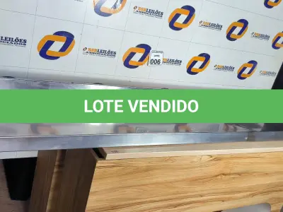 LOTE 006 - 01 PRATELEIRA DE PAREDE EM INOX MEDINDO 2,86CM X 0,41CM. (NO ESTADO) ATENÇÃO! FAZER A VISITAÇÃO ANTES DE ARREMATAR, NÃO SABEMOS SE FUNCIONA. LEILÃO NÃO TEM GARANTIA E NEM DEVOLUÇÃO, SUJEITO A POSSÍVEIS AVARIAS VISÍVEIS/OCULTAS E/OU AUSÊNCIA DE COMPONENTES.