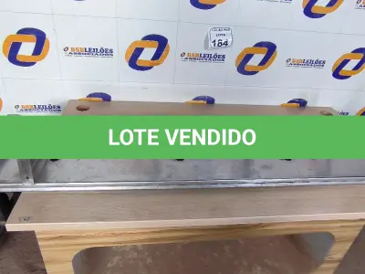 LOTE 184 - 01 PRATELEIRA DE PAREDE EM INOX MEDINDO 0,35CM X 1,50CM. (NO ESTADO) ATENÇÃO! FAZER A VISITAÇÃO ANTES DE ARREMATAR, NÃO SABEMOS SE FUNCIONA. LEILÃO NÃO TEM GARANTIA E NEM DEVOLUÇÃO, SUJEITO A POSSÍVEIS AVARIAS VISÍVEIS/OCULTAS E/OU AUSÊNCIA DE COMPONENTES.