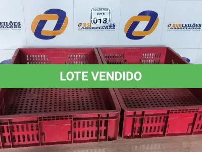 LOTE 013 - 02 CAIXAS ORGANIZADORAS EM PLÁSTICO NA COR VERMELHA. (NO ESTADO) ATENÇÃO! FAZER A VISITAÇÃO ANTES DE ARREMATAR, NÃO SABEMOS SE FUNCIONA. LEILÃO NÃO TEM GARANTIA E NEM DEVOLUÇÃO, SUJEITO A POSSÍVEIS AVARIAS VISÍVEIS/OCULTAS E/OU AUSÊNCIA DE COMPONENTES.