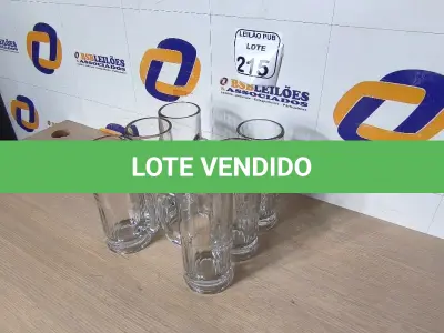 LOTE 215 - 06 CANECAS DE VIDRO PARA CHOPP. (NO ESTADO) ATENÇÃO! FAZER A VISITAÇÃO ANTES DE ARREMATAR, NÃO SABEMOS SE FUNCIONA. LEILÃO NÃO TEM GARANTIA E NEM DEVOLUÇÃO, SUJEITO A POSSÍVEIS AVARIAS VISÍVEIS/OCULTAS E/OU AUSÊNCIA DE COMPONENTES.