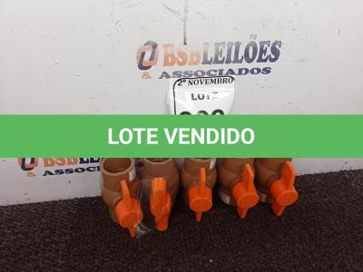 LOTE 009 - 05 REGISTROS ESFERAS DE PVC 40MM(NOVO). (NO ESTADO) ATENÇÃO! FAZER A VISITAÇÃO ANTES DE ARREMATAR, NÃO SABEMOS SE FUNCIONA. LEILÃO NÃO TEM GARANTIA E NEM DEVOLUÇÃO, SUJEITO A POSSÍVEIS AVARIAS VISÍVEIS/OCULTAS E/OU AUSÊNCIA DE COMPONENTES.