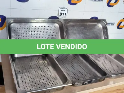 LOTE 011 - 05 CUBAS PERFURADAS EM INOX. (NO ESTADO) ATENÇÃO! FAZER A VISITAÇÃO ANTES DE ARREMATAR, NÃO SABEMOS SE FUNCIONA. LEILÃO NÃO TEM GARANTIA E NEM DEVOLUÇÃO, SUJEITO A POSSÍVEIS AVARIAS VISÍVEIS/OCULTAS E/OU AUSÊNCIA DE COMPONENTES.