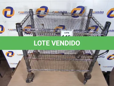 LOTE 146 - 01 CARRINHO EM INOX 03 PRATELEIRAS. (NO ESTADO) ATENÇÃO! FAZER A VISITAÇÃO ANTES DE ARREMATAR, NÃO SABEMOS SE FUNCIONA. LEILÃO NÃO TEM GARANTIA E NEM DEVOLUÇÃO, SUJEITO A POSSÍVEIS AVARIAS VISÍVEIS/OCULTAS E/OU AUSÊNCIA DE COMPONENTES.