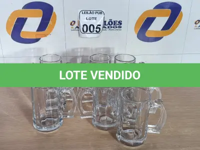 LOTE 005 - 10 CANECAS DE VIDRO PARA CHOPP. (NO ESTADO) ATENÇÃO! FAZER A VISITAÇÃO ANTES DE ARREMATAR, NÃO SABEMOS SE FUNCIONA. LEILÃO NÃO TEM GARANTIA E NEM DEVOLUÇÃO, SUJEITO A POSSÍVEIS AVARIAS VISÍVEIS/OCULTAS E/OU AUSÊNCIA DE COMPONENTES.