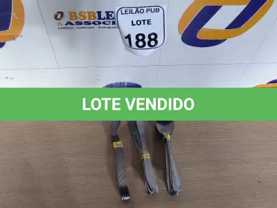 LOTE 188 - 10 GARFOS, 10 COLHERES E 10 FACAS DE MESA. (NO ESTADO) ATENÇÃO! FAZER A VISITAÇÃO ANTES DE ARREMATAR, NÃO SABEMOS SE FUNCIONA. LEILÃO NÃO TEM GARANTIA E NEM DEVOLUÇÃO, SUJEITO A POSSÍVEIS AVARIAS VISÍVEIS/OCULTAS E/OU AUSÊNCIA DE COMPONENTES.