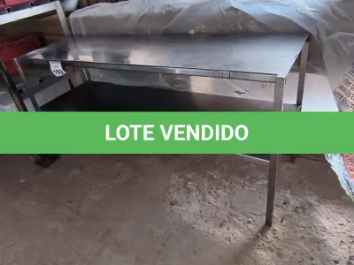 LOTE 163 - 01 BANCADA EM INOX MEDINDO 1,70CM X 0,554CM DE ALTURA 0,79CM. (NO ESTADO) ATENÇÃO! FAZER A VISITAÇÃO ANTES DE ARREMATAR, NÃO SABEMOS SE FUNCIONA. LEILÃO NÃO TEM GARANTIA E NEM DEVOLUÇÃO, SUJEITO A POSSÍVEIS AVARIAS VISÍVEIS/OCULTAS E/OU AUSÊNCIA DE COMPONENTES.