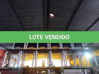 LOTE 149 - 06 CADEIRAS C/ASSENTO ALMOFADADO C/BASES DE FERRO. (NO ESTADO) ATENÇÃO! FAZER A VISITAÇÃO ANTES DE ARREMATAR, NÃO SABEMOS SE FUNCIONA. LEILÃO NÃO TEM GARANTIA E NEM DEVOLUÇÃO, SUJEITO A POSSÍVEIS AVARIAS VISÍVEIS/OCULTAS E/OU AUSÊNCIA DE COMPONENTES.