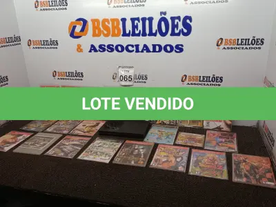 LOTE 065 - 01 CONSOLE DE PLAYSTAYTION2 COM JOGOS DIVERSOS S/FONTE E S/CONTROLES. (NO ESTADO) ATENÇÃO! FAZER A VISITAÇÃO ANTES DE ARREMATAR, NÃO SABEMOS SE FUNCIONA. LEILÃO NÃO TEM GARANTIA E NEM DEVOLUÇÃO, SUJEITO A POSSÍVEIS AVARIAS VISÍVEIS/OCULTAS E/OU AUSÊNCIA DE COMPONENTES.
