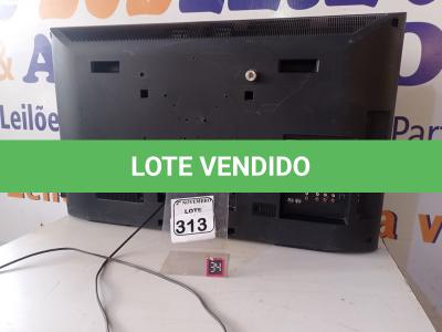 LOTE 313 - 01 TV MARCA SONY 40” P/RETIRADA DE PEÇAS. (NO ESTADO) ATENÇÃO! FAZER A VISITAÇÃO ANTES DE ARREMATAR, NÃO SABEMOS SE FUNCIONA. LEILÃO NÃO TEM GARANTIA E NEM DEVOLUÇÃO, SUJEITO A POSSÍVEIS AVARIAS VISÍVEIS/OCULTAS E/OU AUSÊNCIA DE COMPONENTES.